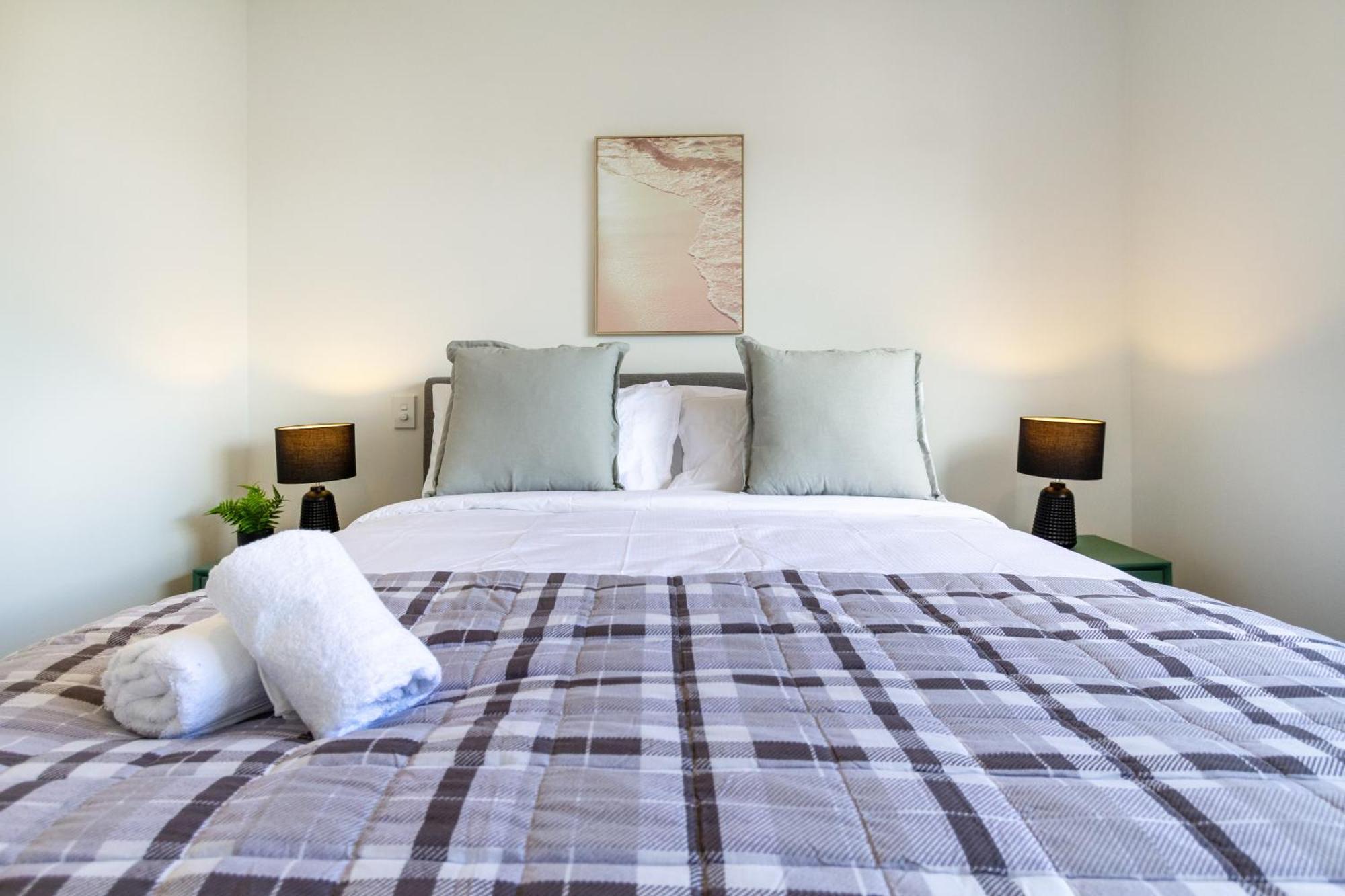 Apartament Conveniently Located 2Br Townhouse In West Akl Auckland Zewnętrze zdjęcie
